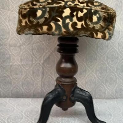 Victorian Adjustable Piano Stool