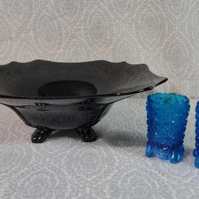 Vintage Decorative Glass Featuring L E Smith