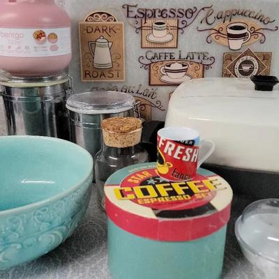 Kitchen Collection Featuring Bentgo