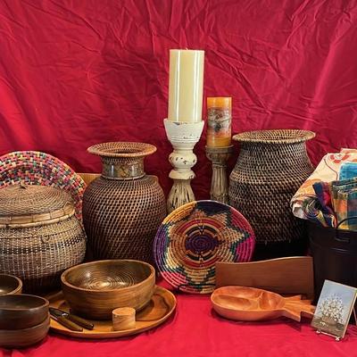 Baskets, Wood, And Table Linens   