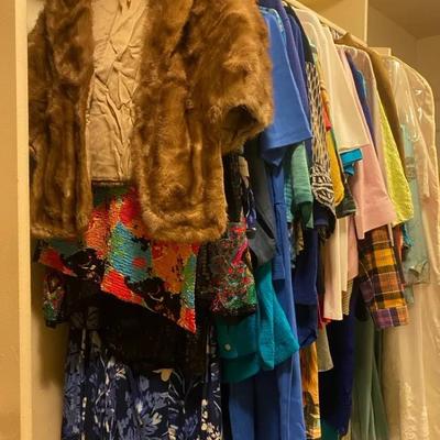 Women’s Master Closet 