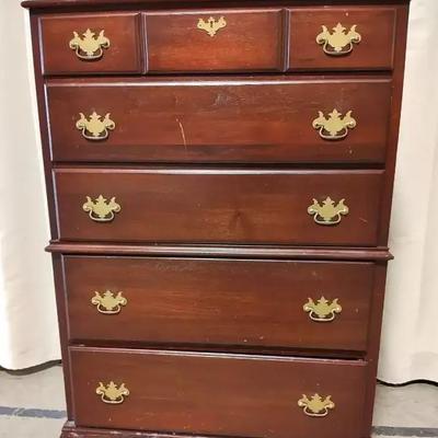 Hungerford Vintage Mahogany Dresser