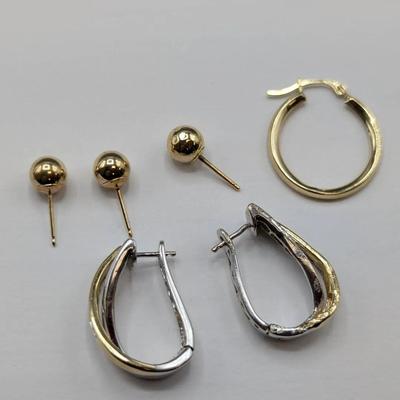 Group Of 14K Gold Earrings 