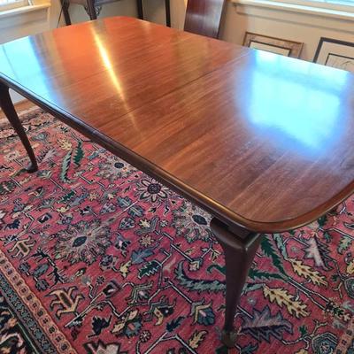 Vintage Formal Dining Table W 2 Leaves