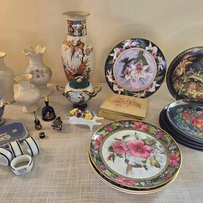 Vintage China: Russian Plates, Belleek, Wedgwood, Limoges 