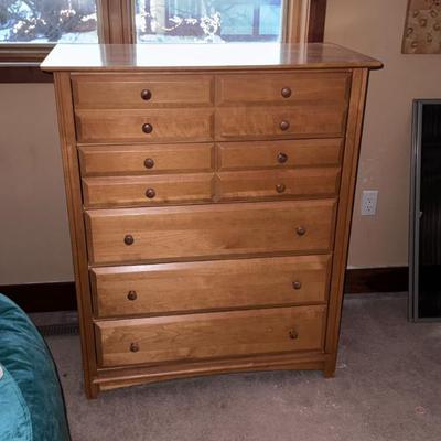 Sale Photo Thumbnail #26