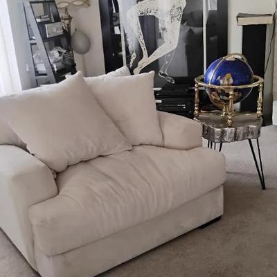 Sale Photo Thumbnail #9