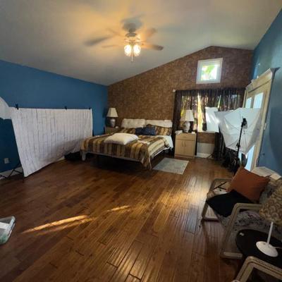 Sale Photo Thumbnail #57