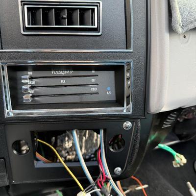 Sale Photo Thumbnail #87