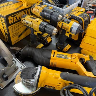 Sale Photo Thumbnail #421