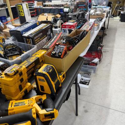 Sale Photo Thumbnail #150