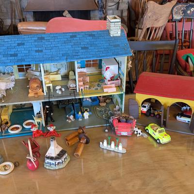Vintage Metal Dollhouse & Homemade Garage