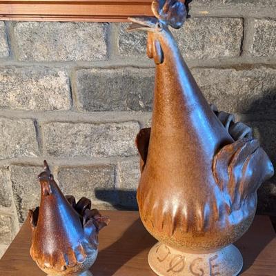 2 vintage Pottery Chickens