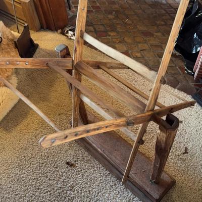 Wool Or Yarn Wrapper 