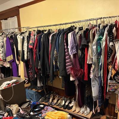 Sale Photo Thumbnail #65