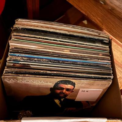 Sale Photo Thumbnail #135