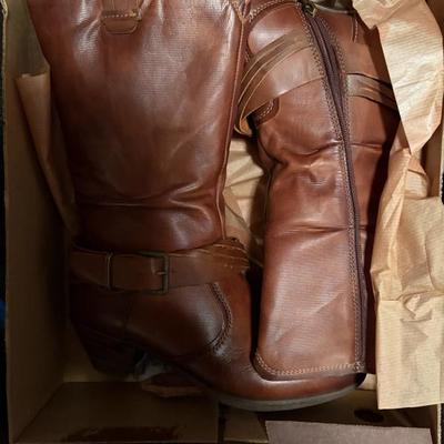 Sale Photo Thumbnail #44