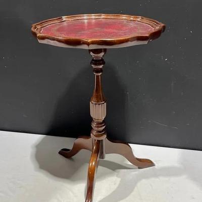 Bombay Georgian Style Piecrust Side Table 