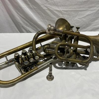 Cornet Rotary Trumpet Brass Vintage Engraved Two Mouth Pieces One Holton