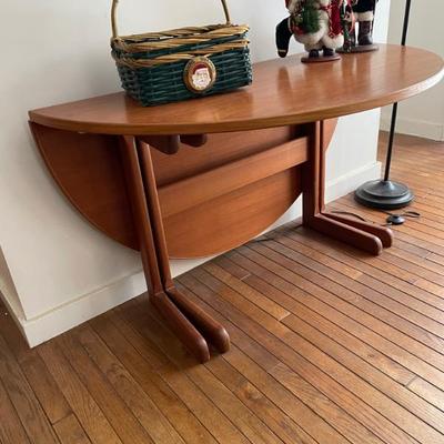 Sale Photo Thumbnail #4