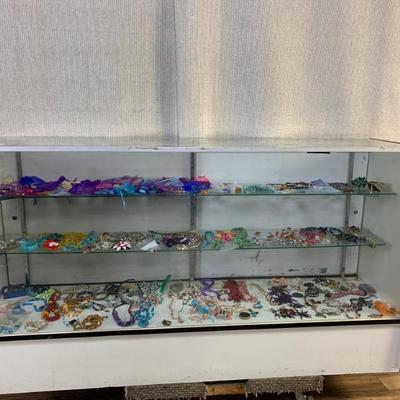 Sale Photo Thumbnail #197