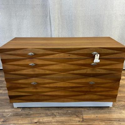 Sale Photo Thumbnail #320