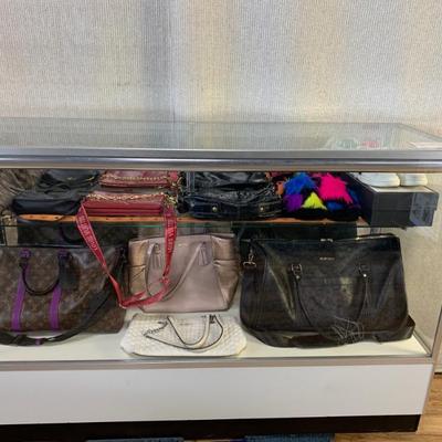 Sale Photo Thumbnail #133