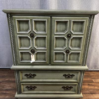 Sale Photo Thumbnail #403