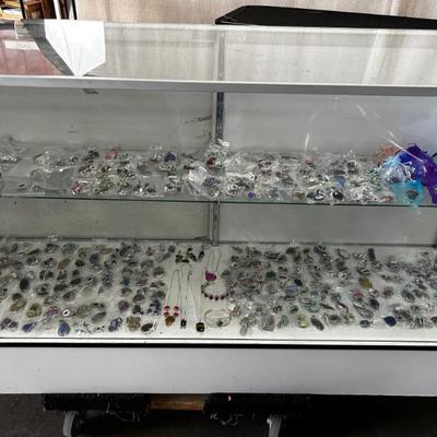 Sale Photo Thumbnail #343