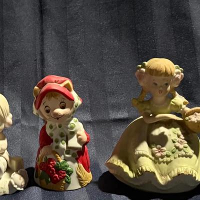 Vintage Ceramic Figurine Lot – Children & Girl Figures, Hand-Painted (5 Pieces) 