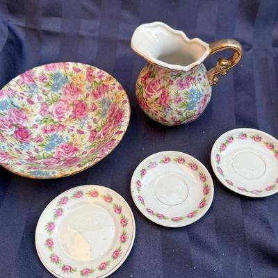 Vintage Floral China Lot – Chintz Bowl, Creamer & 3 Rose Saucers – Gold Trim 