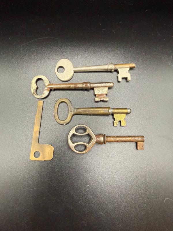 Sale Photo Thumbnail #264