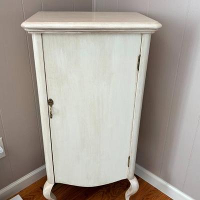 Sale Photo Thumbnail #40