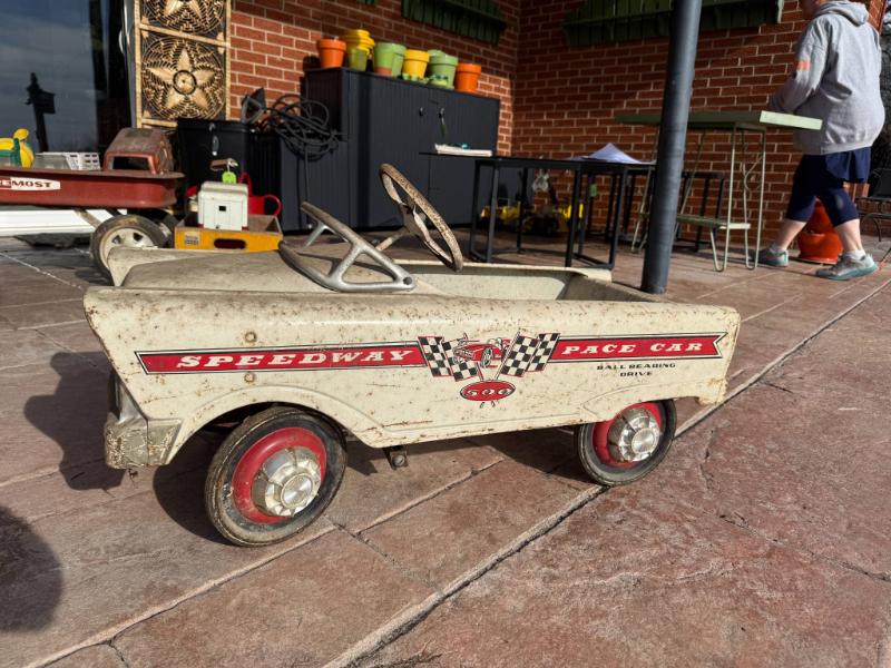 Sale Photo Thumbnail #281