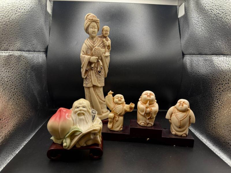 Sale Photo Thumbnail #251