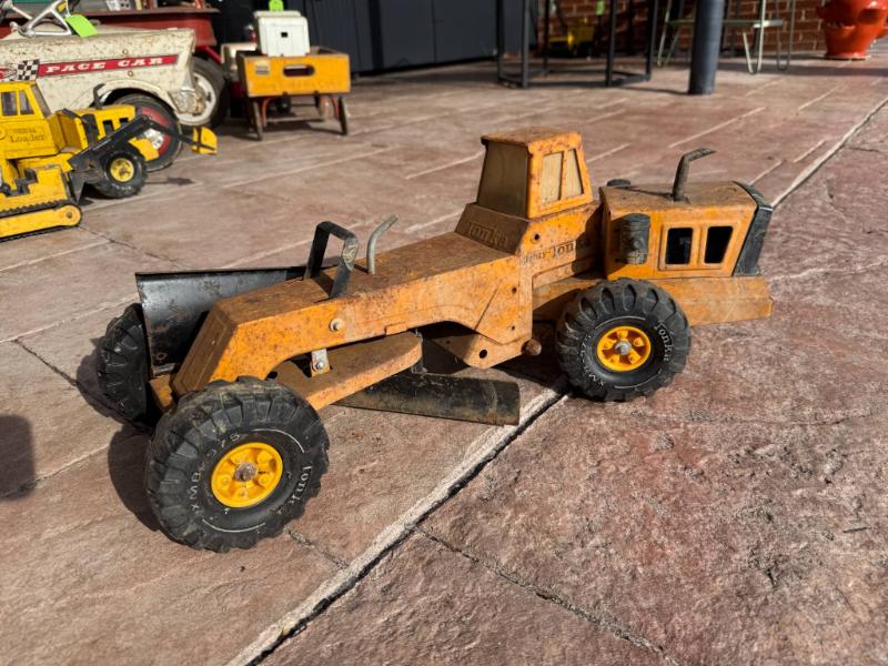 Sale Photo Thumbnail #284