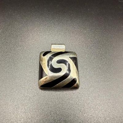 Sale Photo Thumbnail #170