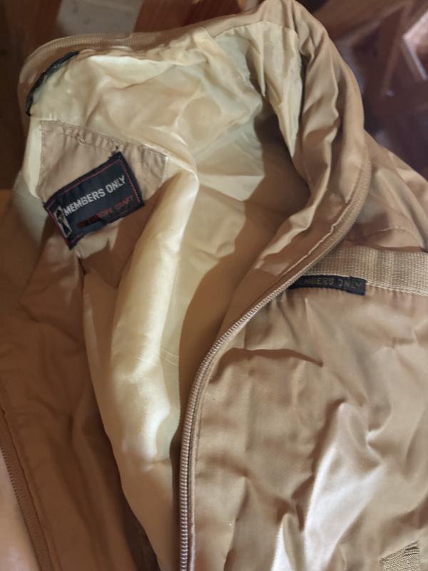 Sale Photo Thumbnail #92