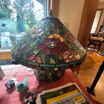 Stained glass lamp