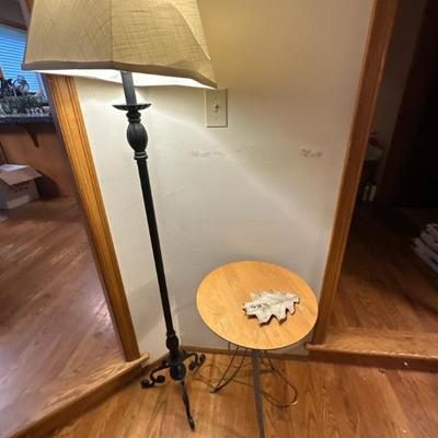 Floor lamp