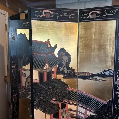 Asian room divider
