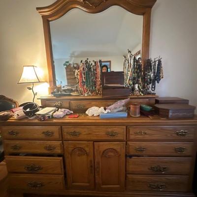 Mirrored dresser