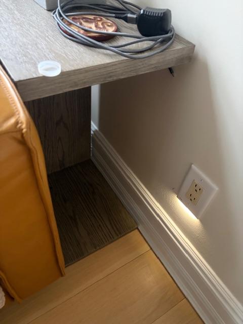 Sale Photo Thumbnail #27