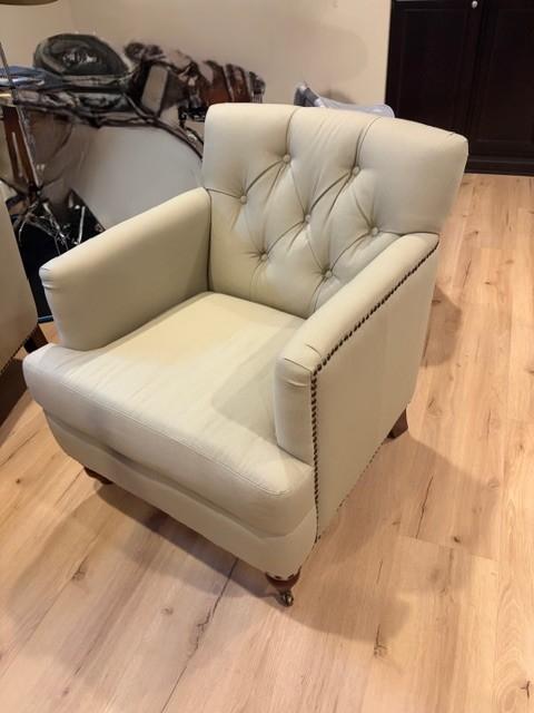 Sale Photo Thumbnail #24