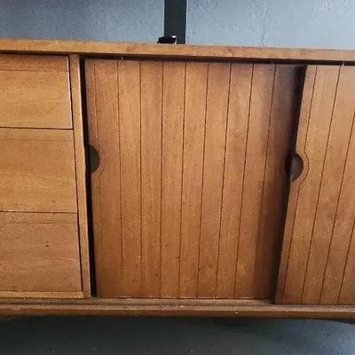 MCM Mainline By Hooker Light Wood Buffet / Storage / TV Cabinet - Rolling Doors