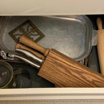 Baking Sheets, Platter, Rolling Pin, Knives