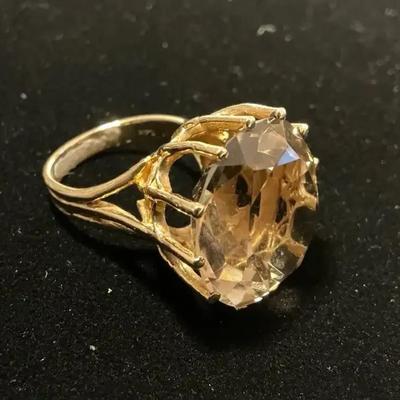 14k Gold Smokey Quartz Ring (Size 7)