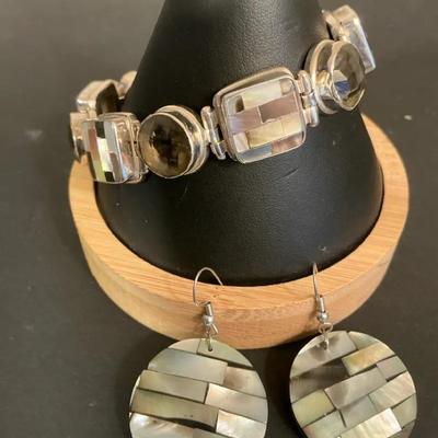 Sterling Silver Bracelet With Mother Of Pearl And Earrings