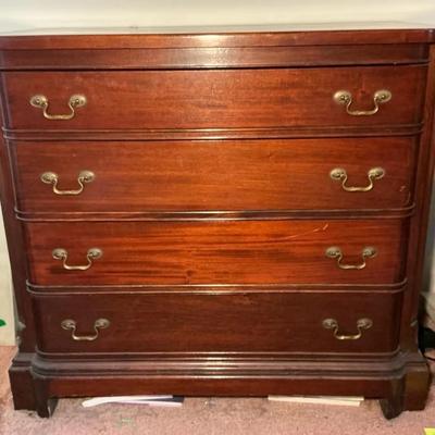 Georgetown Galleries Solid Mahogany Chest of Drawers