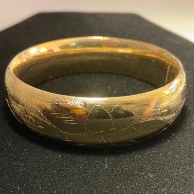 14k Gold Etched Bangle Bracelet (27.94 Grams)